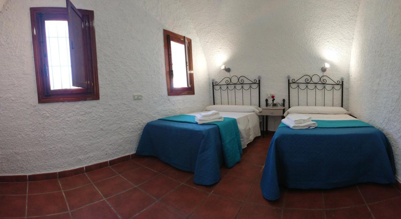 Apartamentos Rurales Mirador Del Negratin Cuevas del Campo Dış mekan fotoğraf